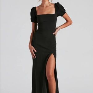 NWT Windsor Denali Formal Puff Sleeve Long Dress- M